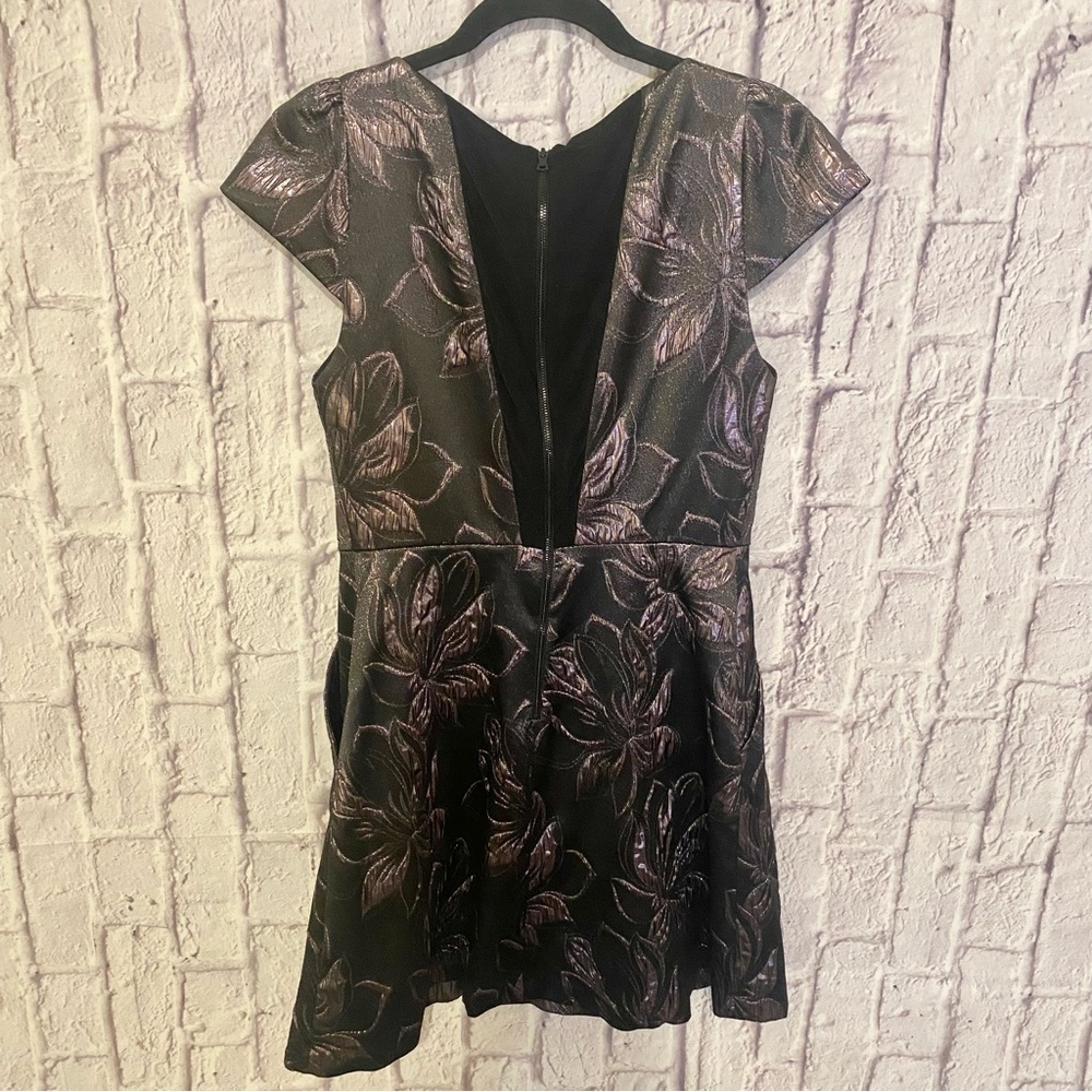 Alice + Olivia Trudy Dress Metallic Shimmer Fit & flare 6 Cocktail Party - Picture 6 of 9